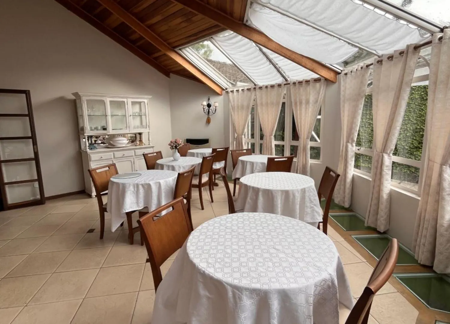 Πανδοχείο Home & Hosting Campos do Jordão Βραζιλία